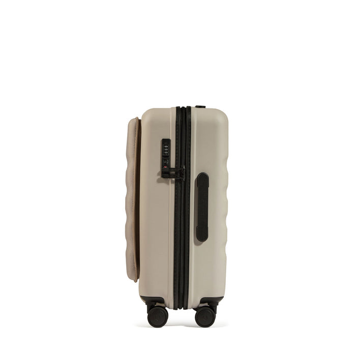 55cm Cabin Suitcase With Pocket - Icon Stripe