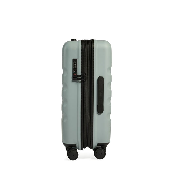 55cm Expandable Cabin Suitcase - Icon Stripe