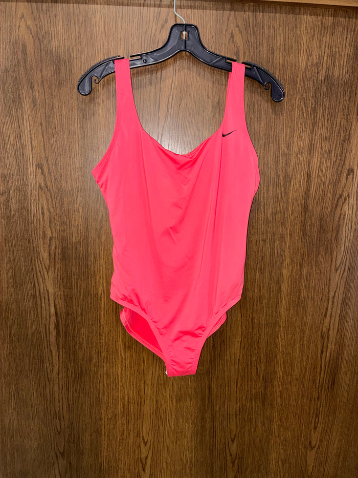 Nike Women's Coral Essential U-Back One Piece Swimsuit Size Large NWOT