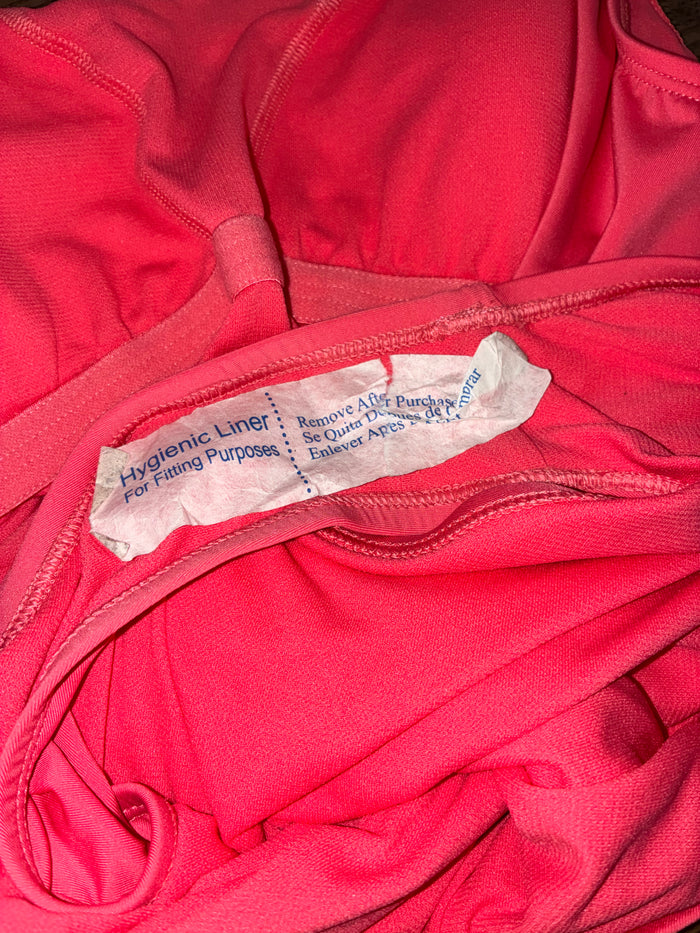 Nike Women's Coral Essential U-Back One Piece Swimsuit Size Large NWOT