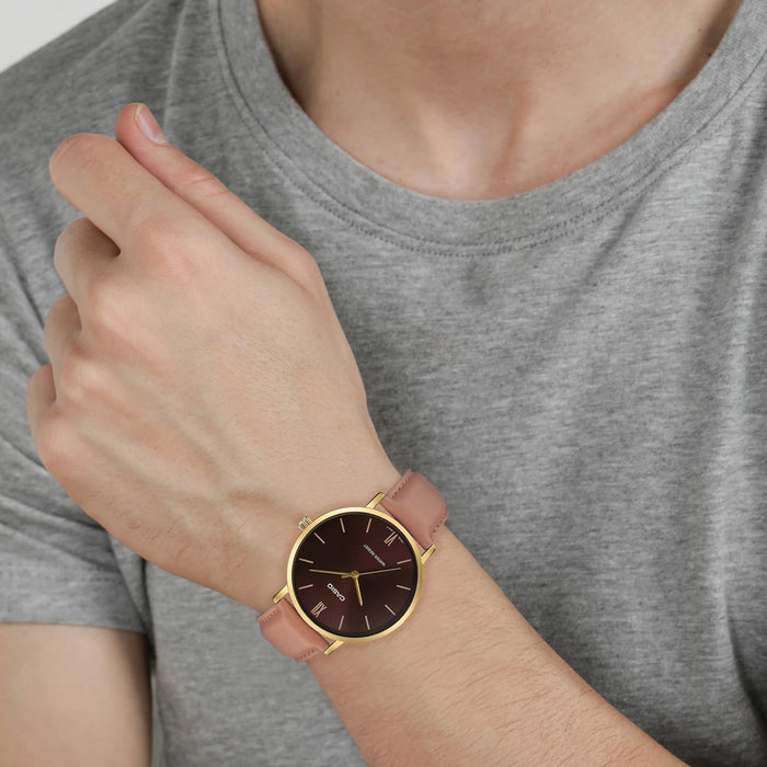 Enticer Men Quartz Brown Dial Analog Leather Watch A1783