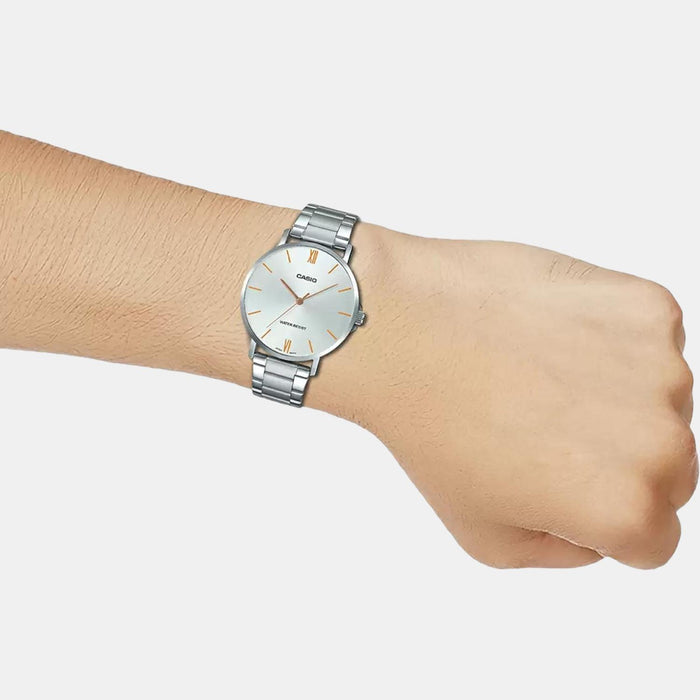 Casio Round Quartz Analog Men watch