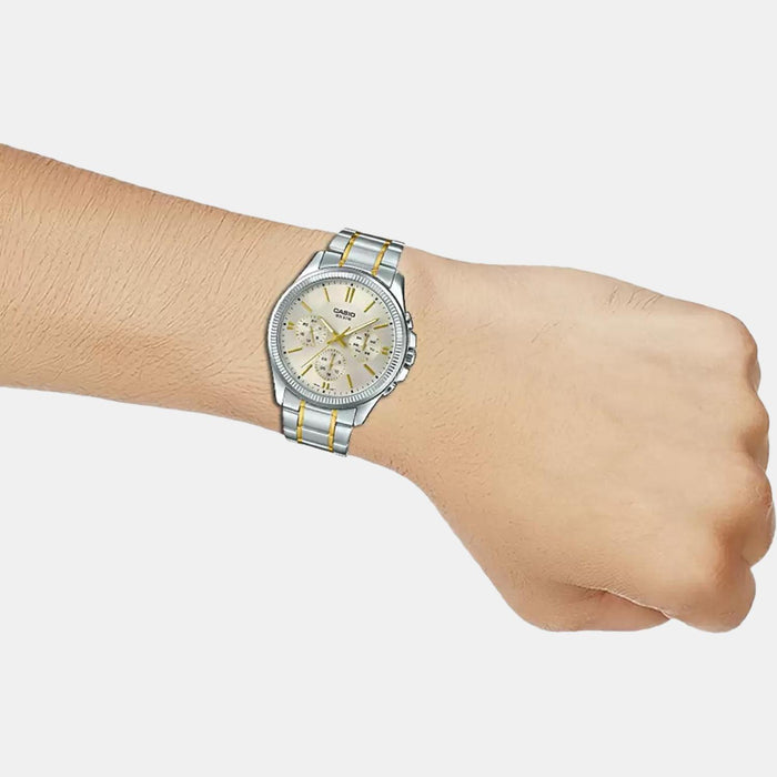 Casio Round Quartz Chronograph Men watch