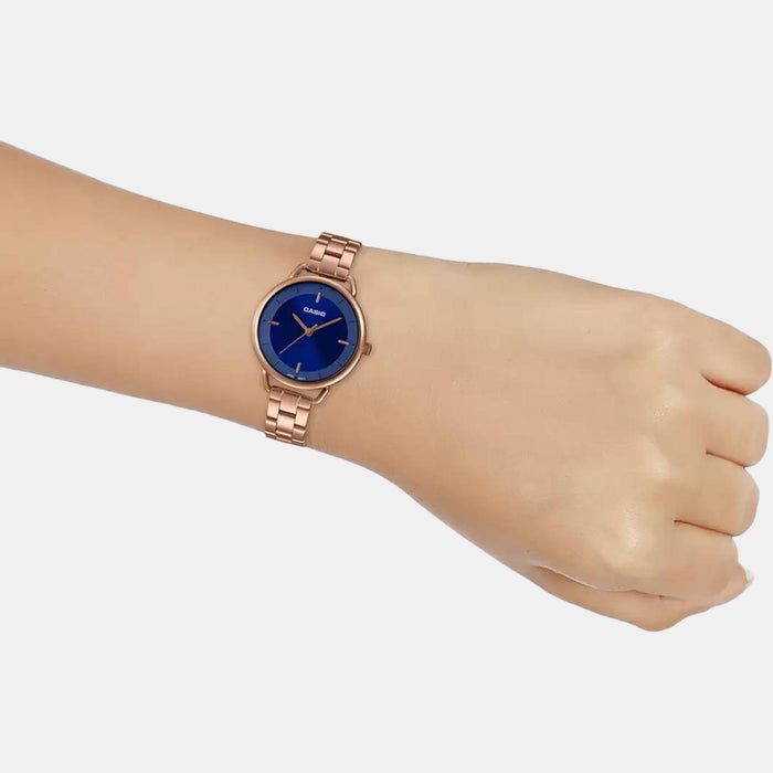 Casio Round Quartz Analog Women watch