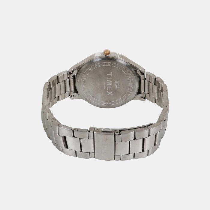 Timex 42 mm Round Quartz watch