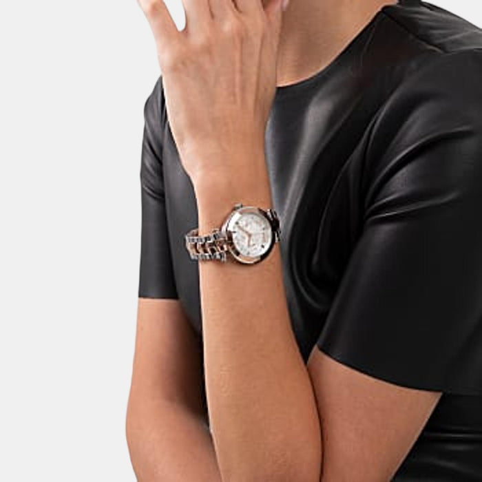 GC Round Quartz Analog Women watch