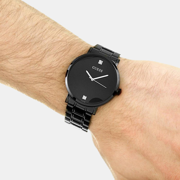 Guess Men Round Black watch