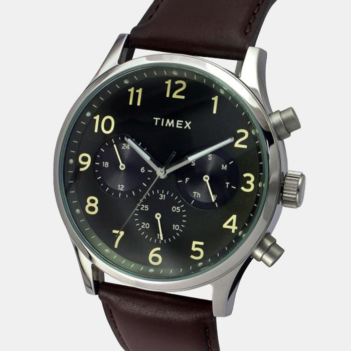 Timex 45 mm Round Quartz watch