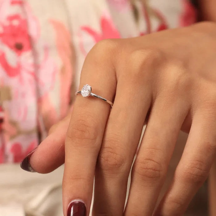 Oval Tulip Prong Ring | Earthly Jewels | Model image