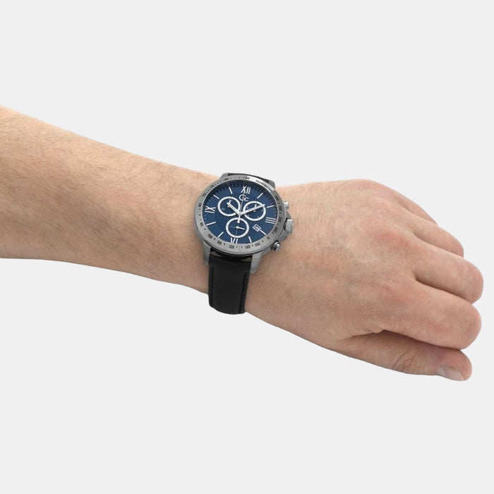 GC 44 mm Black Quartz watch