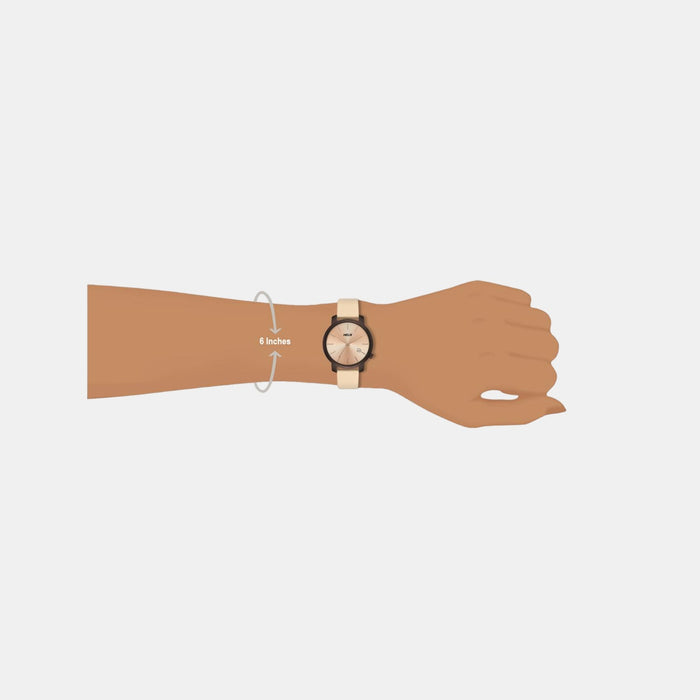 Helix Round Quartz Analog Women watch